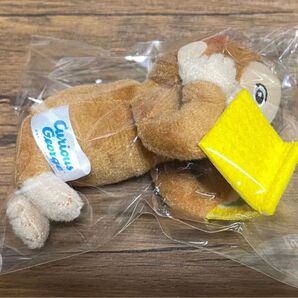 【おさるのジョージ】おさるのジョージ マスコット えほんver. (黄色) 1点