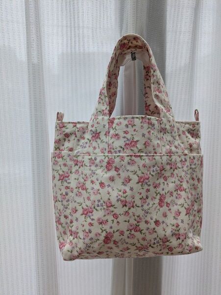 ハンドメイド 小花柄ミニトートバッグ