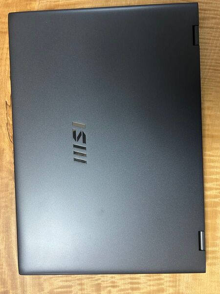 MSI ノートパソコン