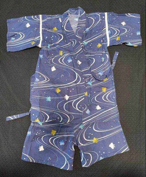 【送料無料】子供用 甚平 流線柄 紺色120cm
