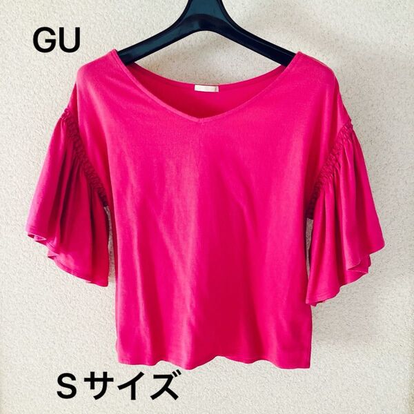 GU/ジーユー/ピンク系/トップス/カットソー/Tシャツ/ブラウス/Sサイズ/フリル/フリンジ/Vネック/半袖/夏物/秋物/春物