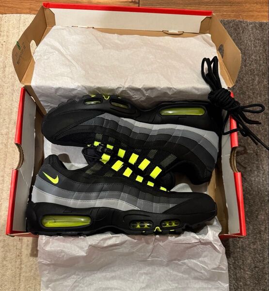 NIKE AIRMAX 95 ナイキ エアマックス95black neon ブラックネオン リバース 海外限定
