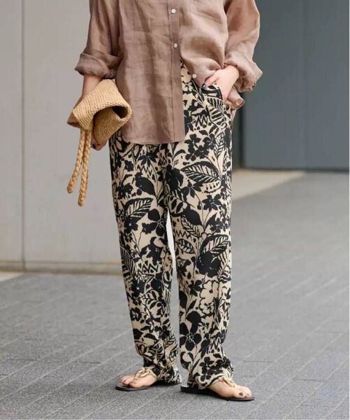 JOURNAL STANDARD relumeボタニカルプリントパンツ