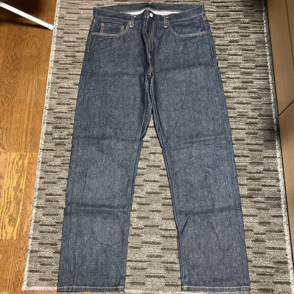 UNIQLOレギュラーフィット セルビッジジーンズ デニムパンツ size36 濃紺極美品!!カイハラ綿100 本品値下げ不可