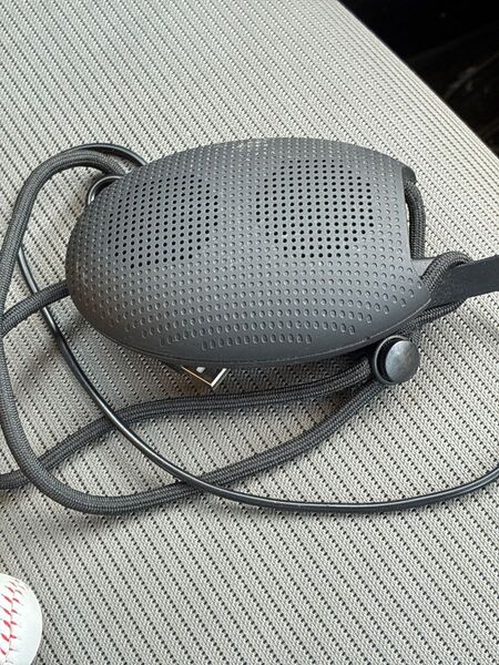 スピーカー Bluetooth