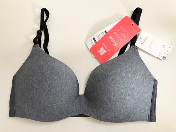 Mサイズ 新品 グレー ワコール ウィング シンクロブラ ノンワイヤーブラジャー シームレス