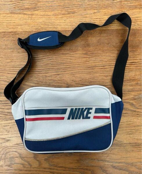 ナイキ NIKE ショルダーバッグ スポーツバッグ メンズ 斜めがけ