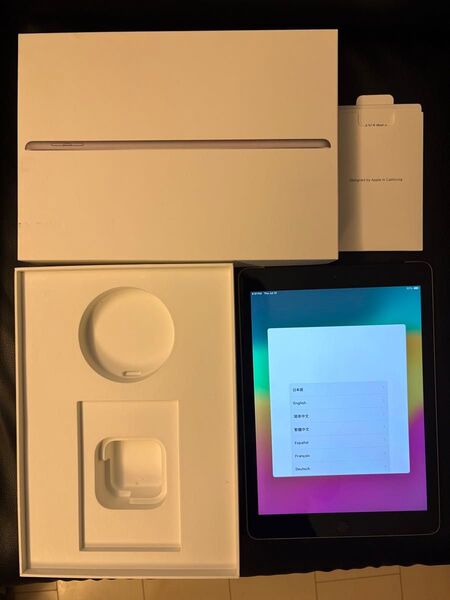 iPad 第6世代 32GB Wi-Fi Cellular ソフトバンク スペースグレイ MR6N2J/A