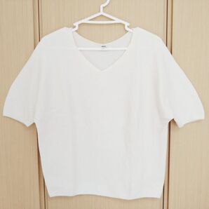 UNIQLO 3Dコットン Vネック 半袖