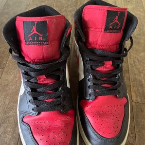 NIKE AIR JORDAN 1 MID スニーカー