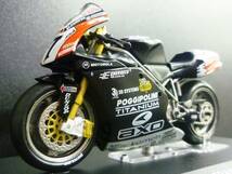 【未開封新品】1/24 ドカティ DUCATI 998R ドゥカティ 998 R ピエールフランチェスコ　キリ 2002 ライダー＆マシ－ン解説冊子付外箱入 ixo_画像3