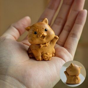 猫木彫 リアル繊細彫飾り お土産 お守り 贈り物 インテリア風水