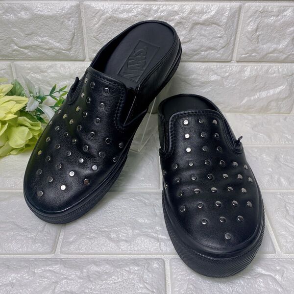 VANS バンズ SLIP ON MULE スリッポンミュール スタッズ 黒 ブラック 革靴