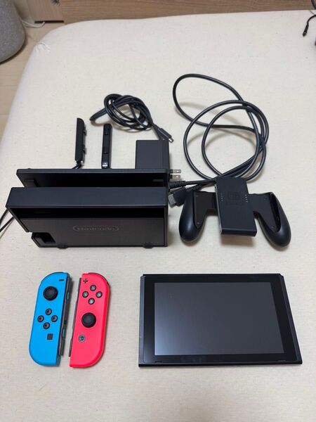 Nintendo Switch 本体 Joy-Conセット