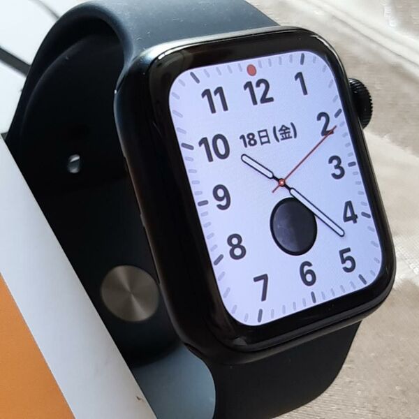 100% アップルウォッチ SE2世代 40mm GPS Apple Watch