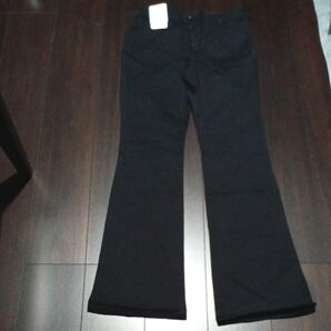 新品未使用 ベルボトム パンツ 黒 タグ付き ブラック