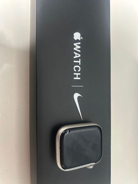 週末限定値下げ Apple Watch Series 7 45mm GPSモデル NIKEナイキ オマケでバンド、保護フィルム付き