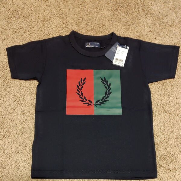 レア☆新品タグ付き☆FRED PERRY☆半袖Tシャツ 兄弟 姉妹 110cm 4-5歳 D