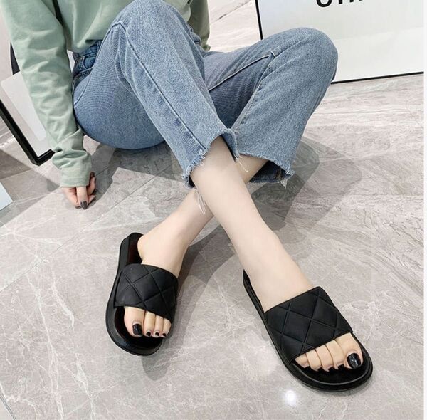 23.5cm〜24cm サンダル ブラック キルティング ビーチサンダル 海 プール 普段使い