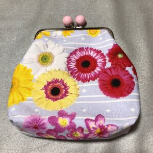 花柄 ハンドメイド がま口ポーチ
