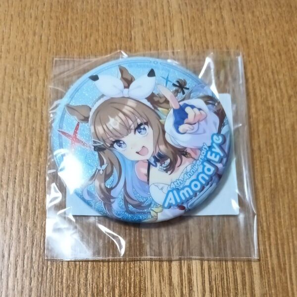 ウマ娘 公式グリッター 缶バッジ 4th Anniversary ver アーモンドアイ