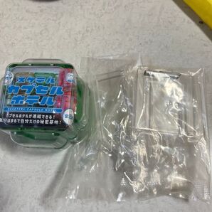 スケテルカプセルホテルと団地のドアセットとメッセージポール