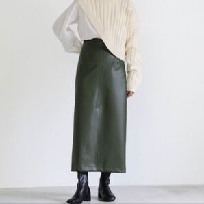select MOCA セレクトモカ フェイクレザータイトハイウエストスカート