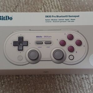 8BitDo SN30 Pro Bluetoothコントローラー