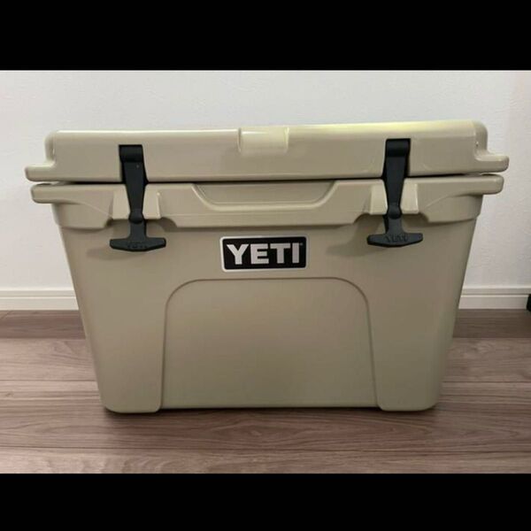 おまけ付き YETI イエティ クーラーボックス タンドラ 35 タン
