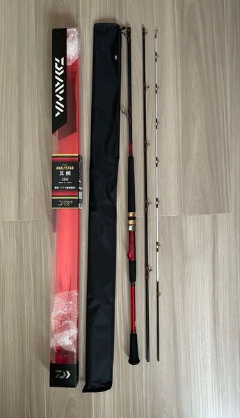新品未使用品 ダイワ アナリスター真鯛 300 DAIWA