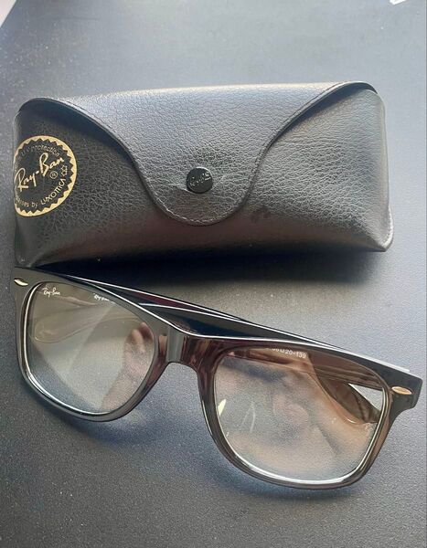 【美品&即日発送】Ray-Ban サングラス 伊達眼鏡 レイバン RAY-BAN 度なし ケース付 ブラック