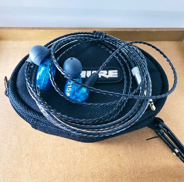SHURE SE215 トランスルーセントブルー モニターイヤホン リケーブル品 イヤフォン ゲーミング シュア FPSイヤホン