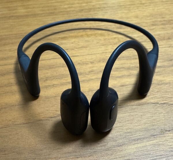 SHOKZ OPENRUN PRO (黒) 骨伝導イヤホン