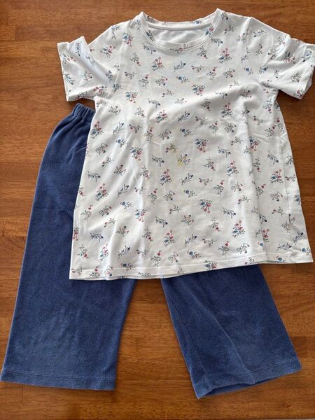 UNIQLO キッズ パジャマ 上下セット 半袖 130 M ハーフパンツ 子供