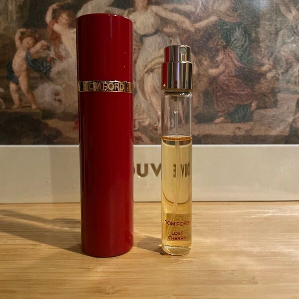 香水 トムフォード ロストチェリー 10ml 専用ケース付き