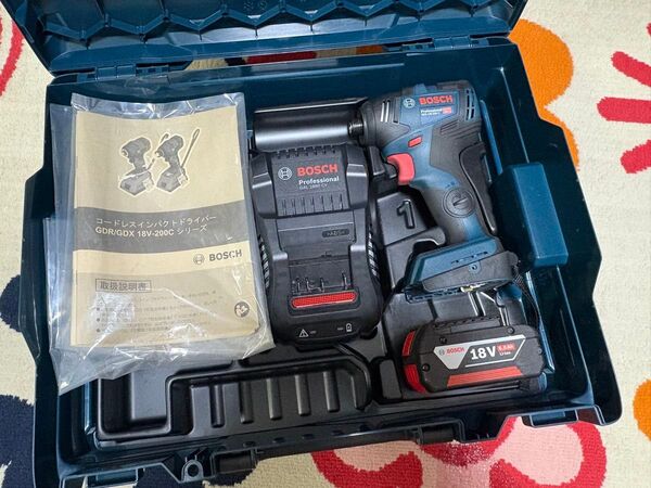BOSCH コードレスインパクトドライバー GDR/GDX 18V-200C