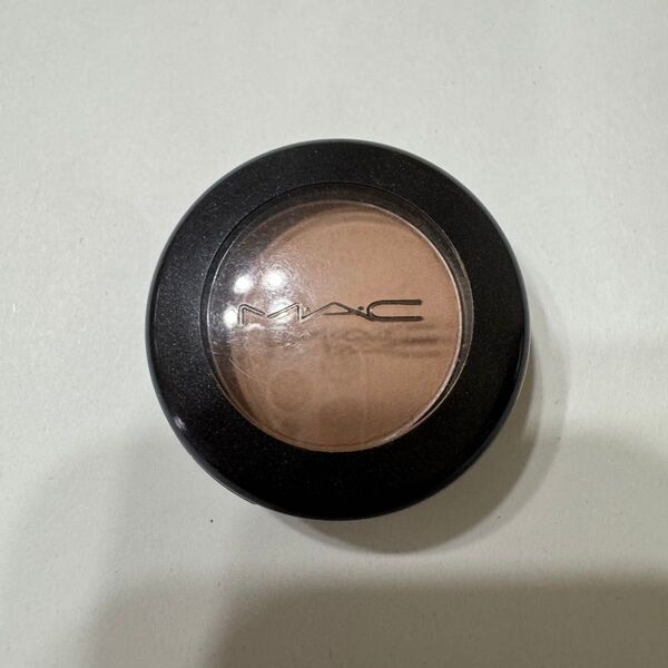 MAC スモールアイシャドウ ウェッジ