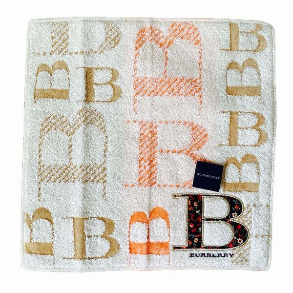 新品 burberryバーバリー タオルハンカチ ロゴ刺繍入り アイボリー Bマーク タグ付き