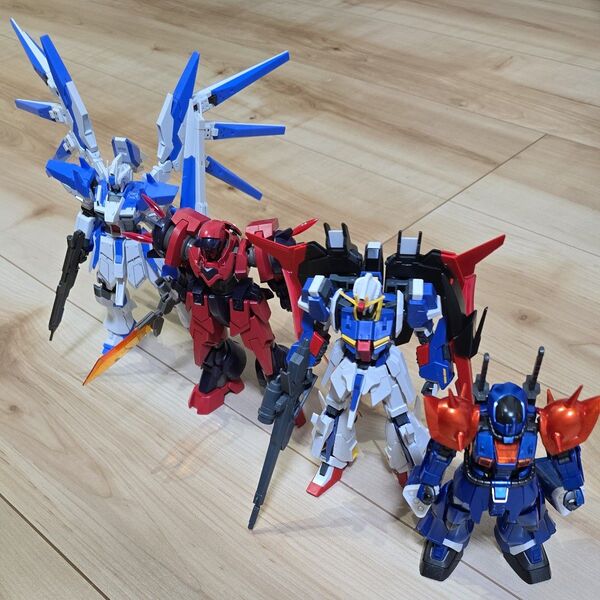 ガンプラ HG 組立済みジャンク4点セット