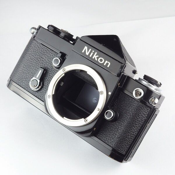 ニコン F2 アイレベル ブラック ボディ フィルムカメラ 一眼レフ 1975年