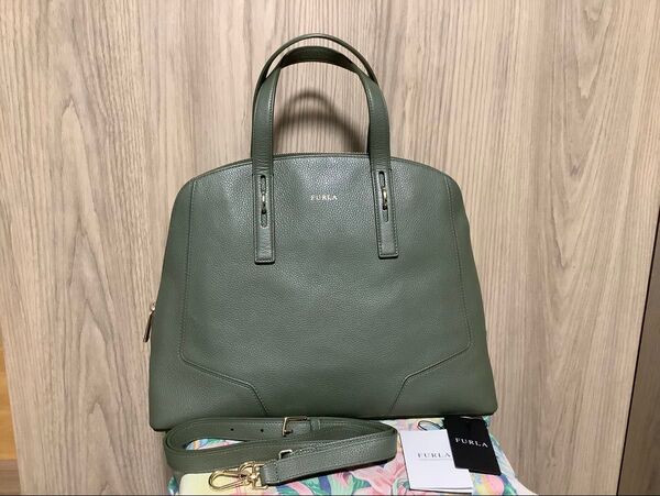 フルラ FURLA 2WAY ショルダーバッグ/ハンドバッグ/斜め掛けバッグPERLA ペルラ