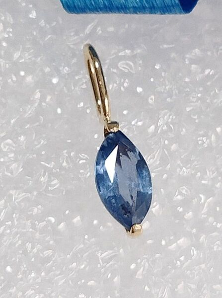 新品K18イエローゴールドサファイヤ ペンダントトップ0.15CT 2番