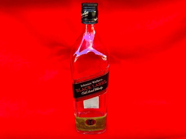 ★ジョニーウォーカーブラックラベル 古酒 ウィスキー 空き瓶★