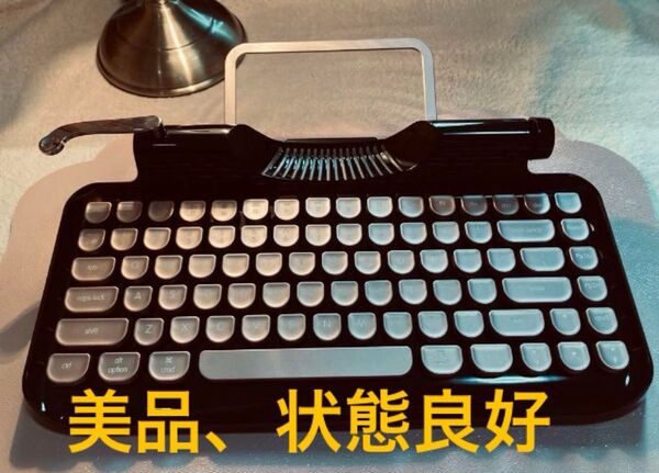 (美品)レトロ風タイプライター風キーボード ピンク Bluetooth ワイヤレス