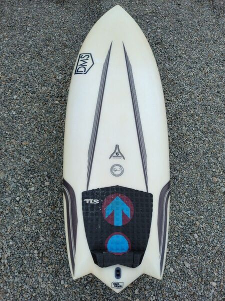 DMS ガーキン 5’3 CARBON WRAP 中古サーフボード【フィン無し、送料込】