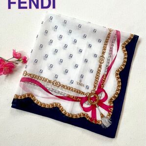 FENDI.ハンカチ ホワイト地リボン柄 未使用に近い