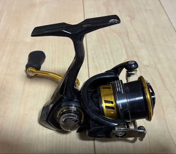 DAIWA LEGALIS LT 2000S-XH レガリス スピニングリール