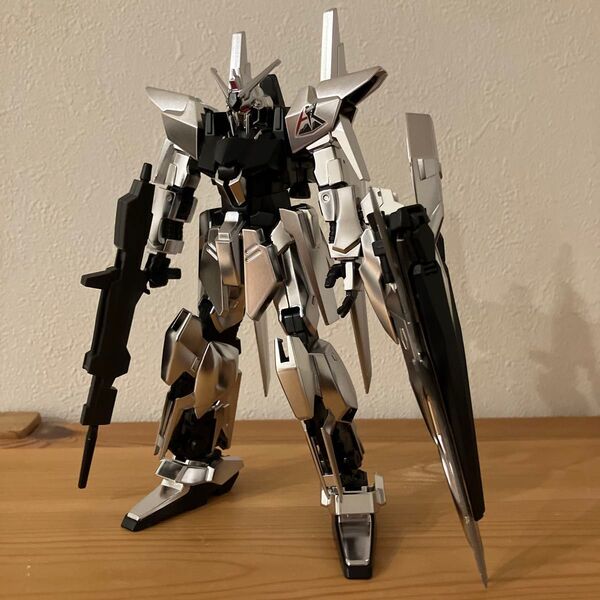 プレミアムバンダイ 機動戦士ガンダム HGデルタザイン完成品