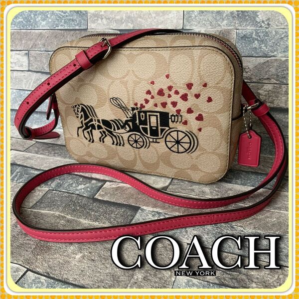 《COACHコーチ》シグネチャー ミニ カメラバッグ/ショルダーバッグ/アイボリー×ベージュ×マルチ/PVC