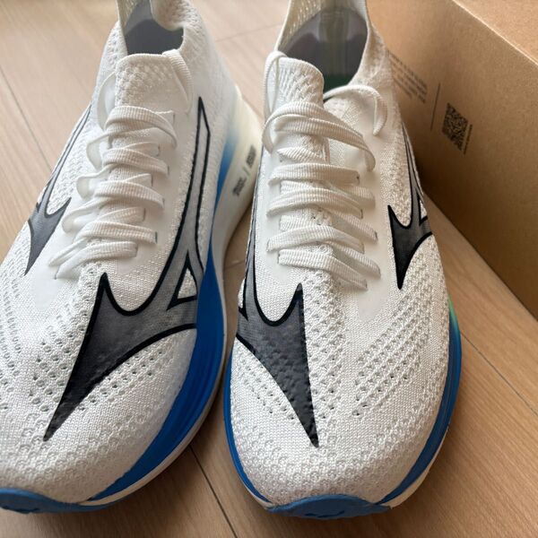 ミズノ ランニングシューズ MIZUNO NEO ZEN 25.5cm中古